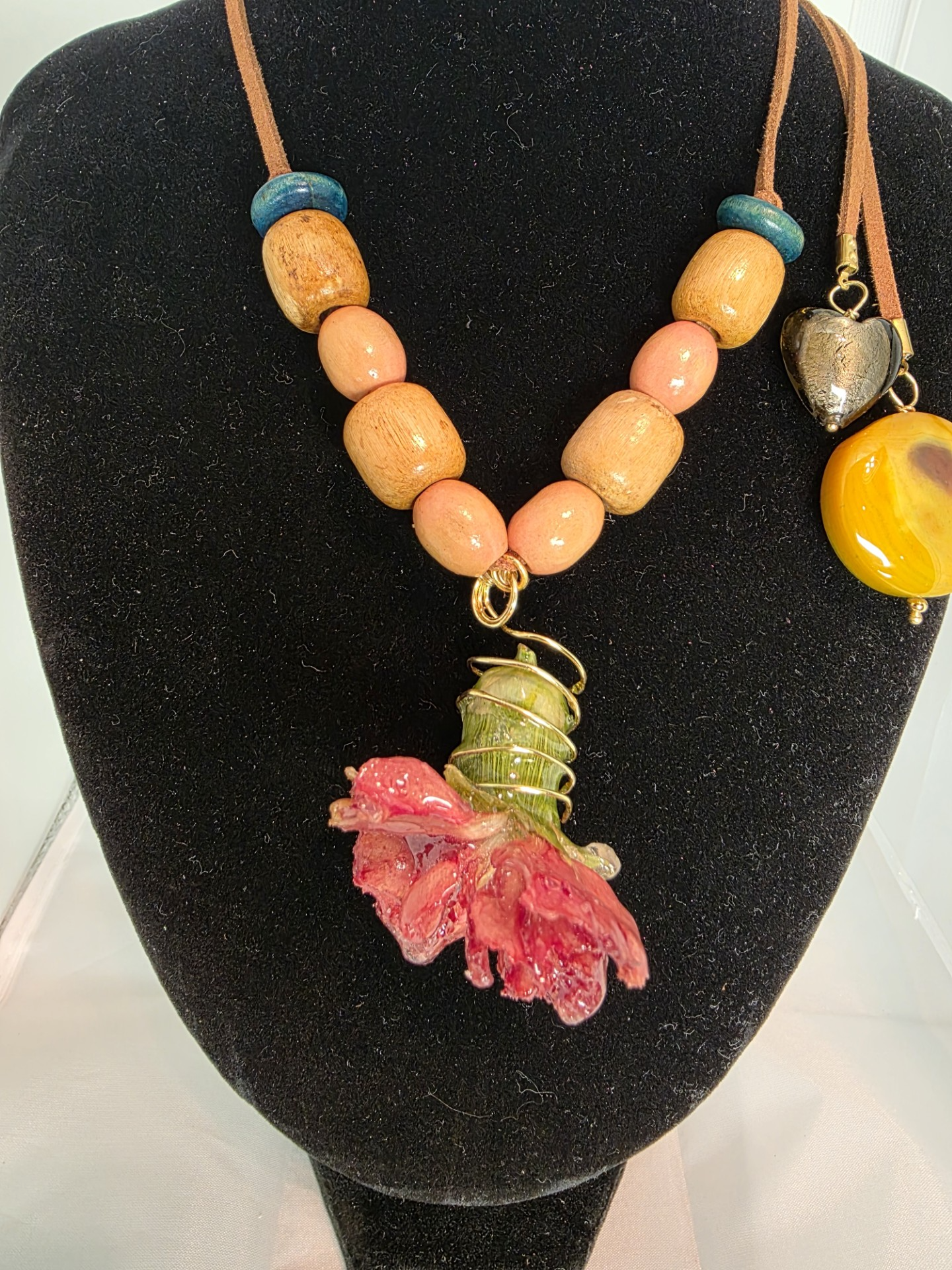 Clavel Montado con Madera y Ágata