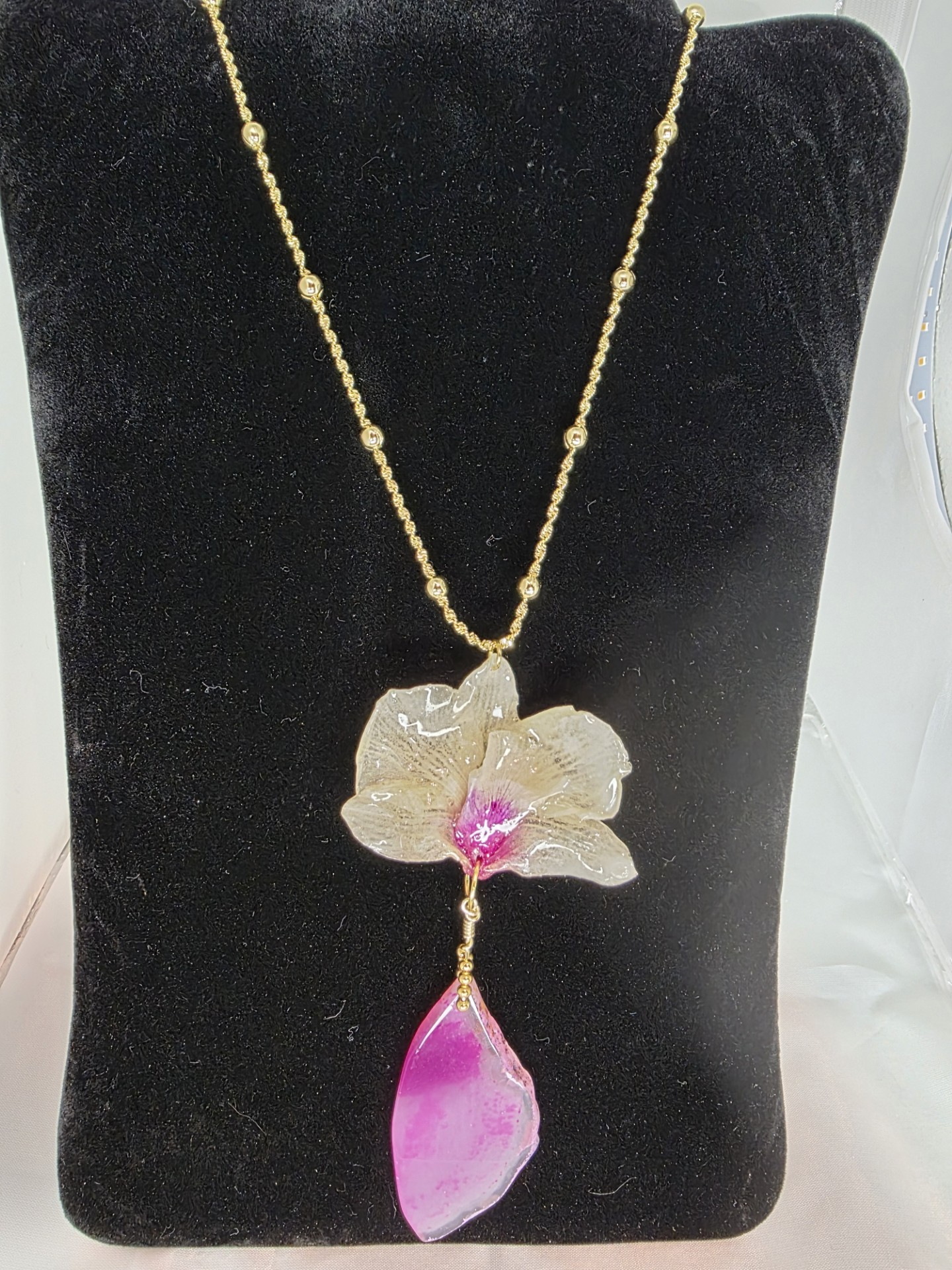 Phalaenopsis y Cuarzo Rosado